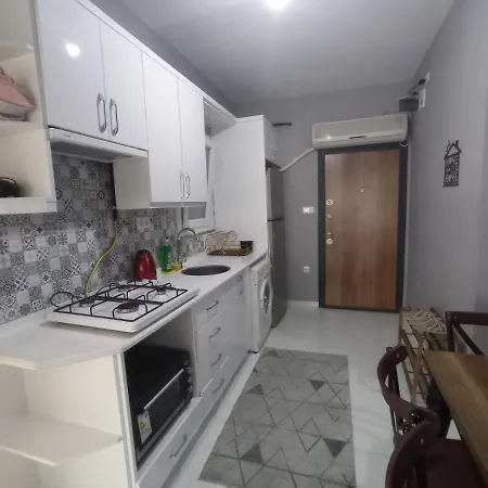 Sweet In Historical Area 3b Apartament